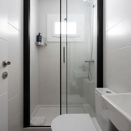 Lovely Attic With Terrace Apartment L’Hospitalet de Llobregat